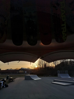 Skatebeere Sonnenuntergang&nbsp;&copy;&nbsp;Jugendcafé Fredenbeck